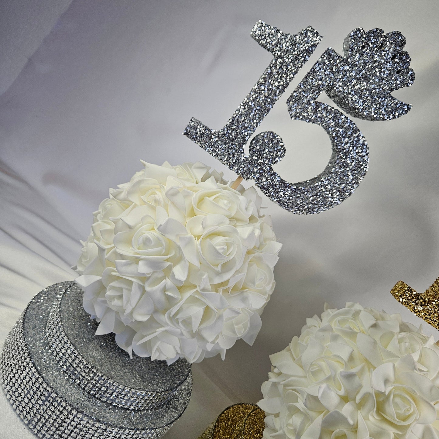 Quinceañera Centerpiece – Foam Base with Rose Ball & Glitter Number