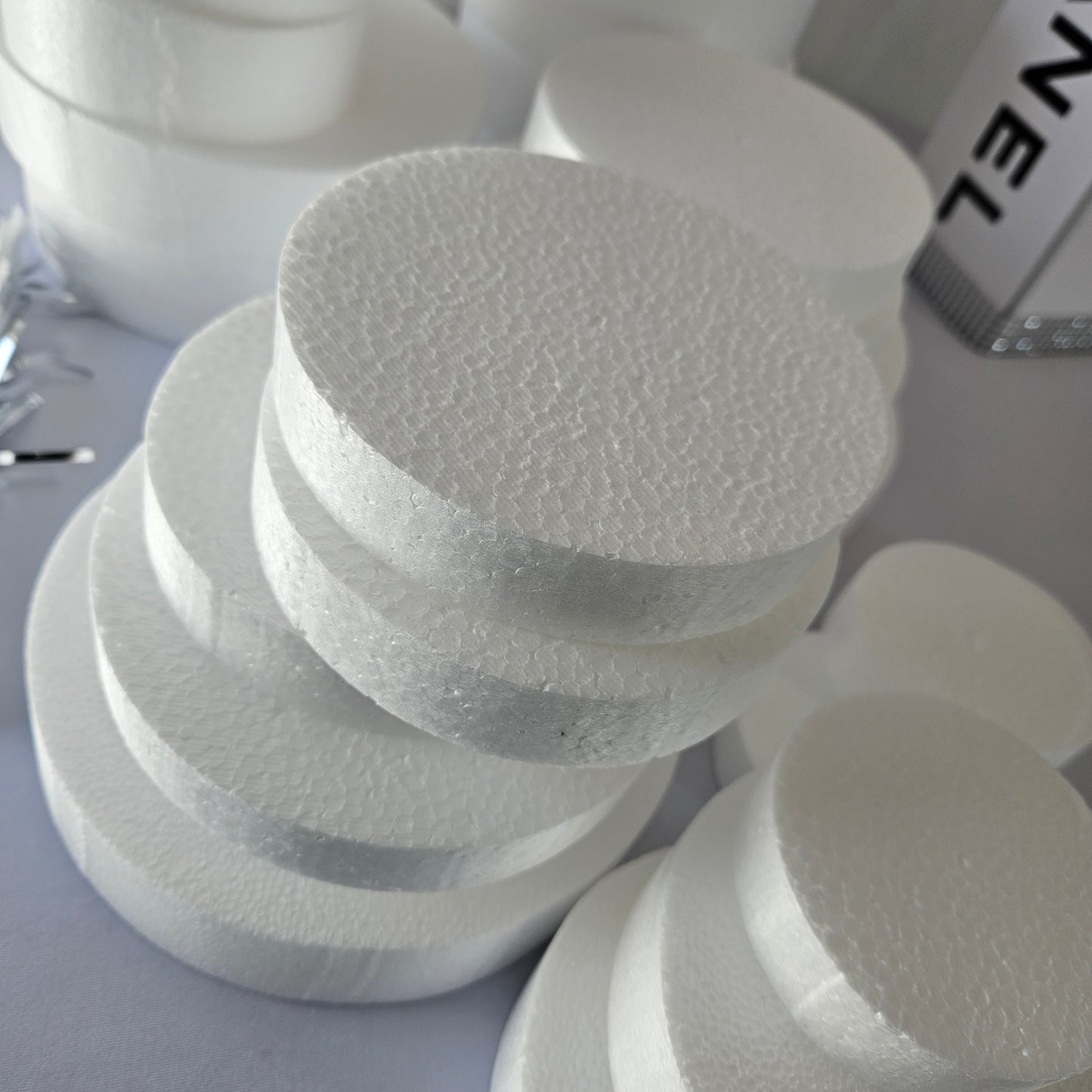 Foam Cake Dummy - Round Styrofoam Base for Cakes & Crafts Set of 4