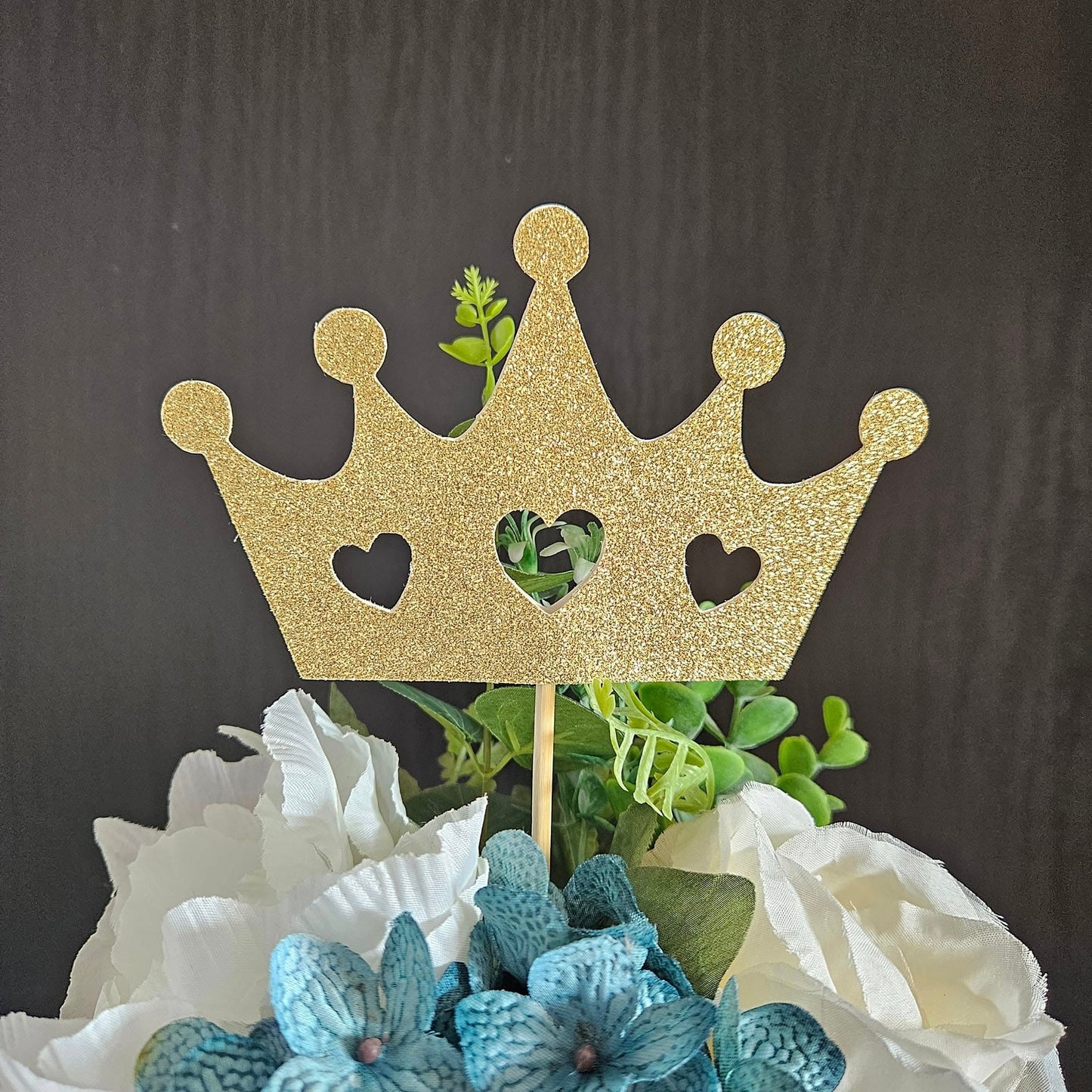 Crown Centerpiece (Gold with Glitter)