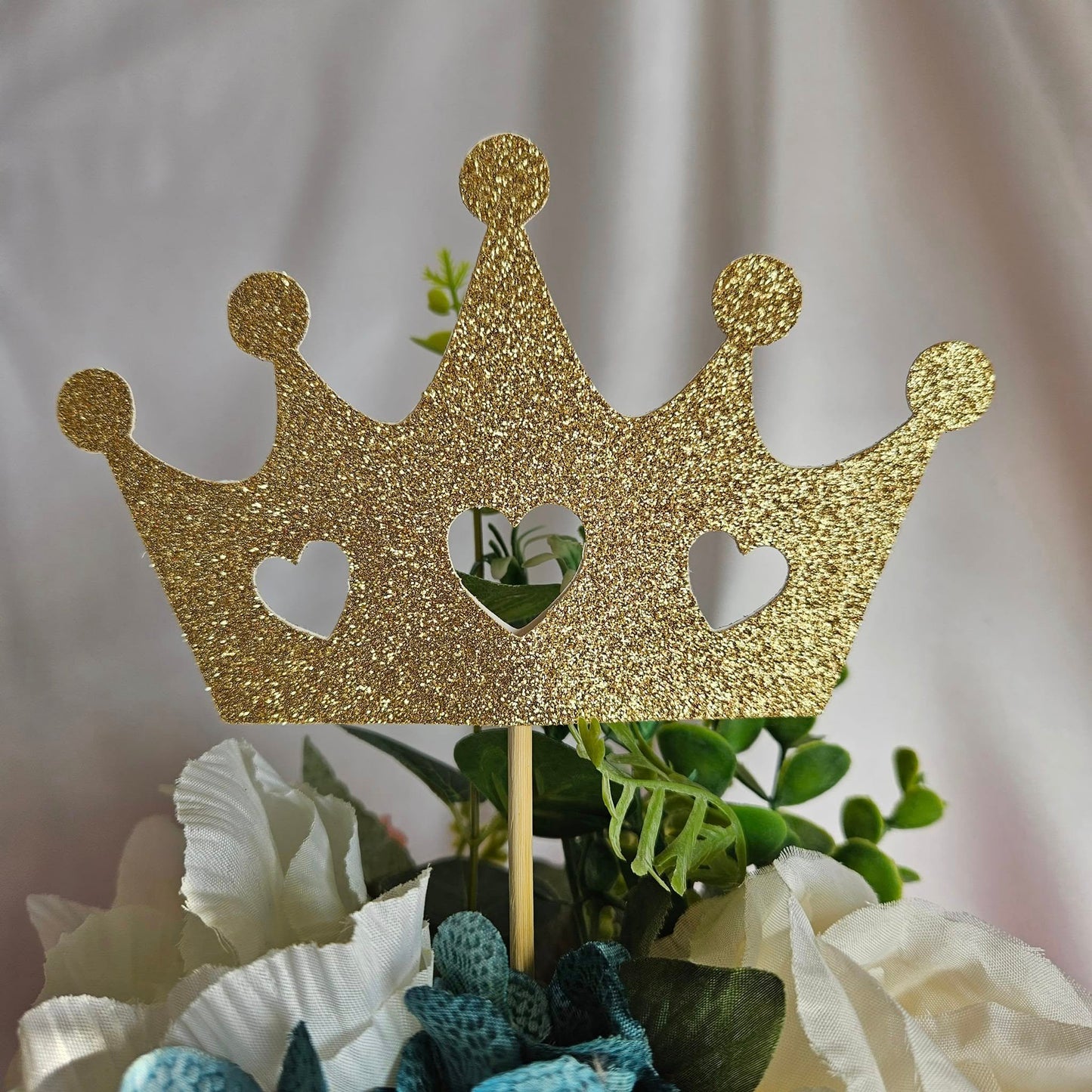 Crown Centerpiece (Gold with Glitter)