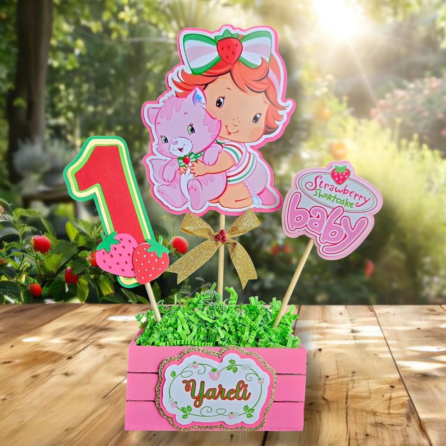 Strawberry shortcake decoration table handmade