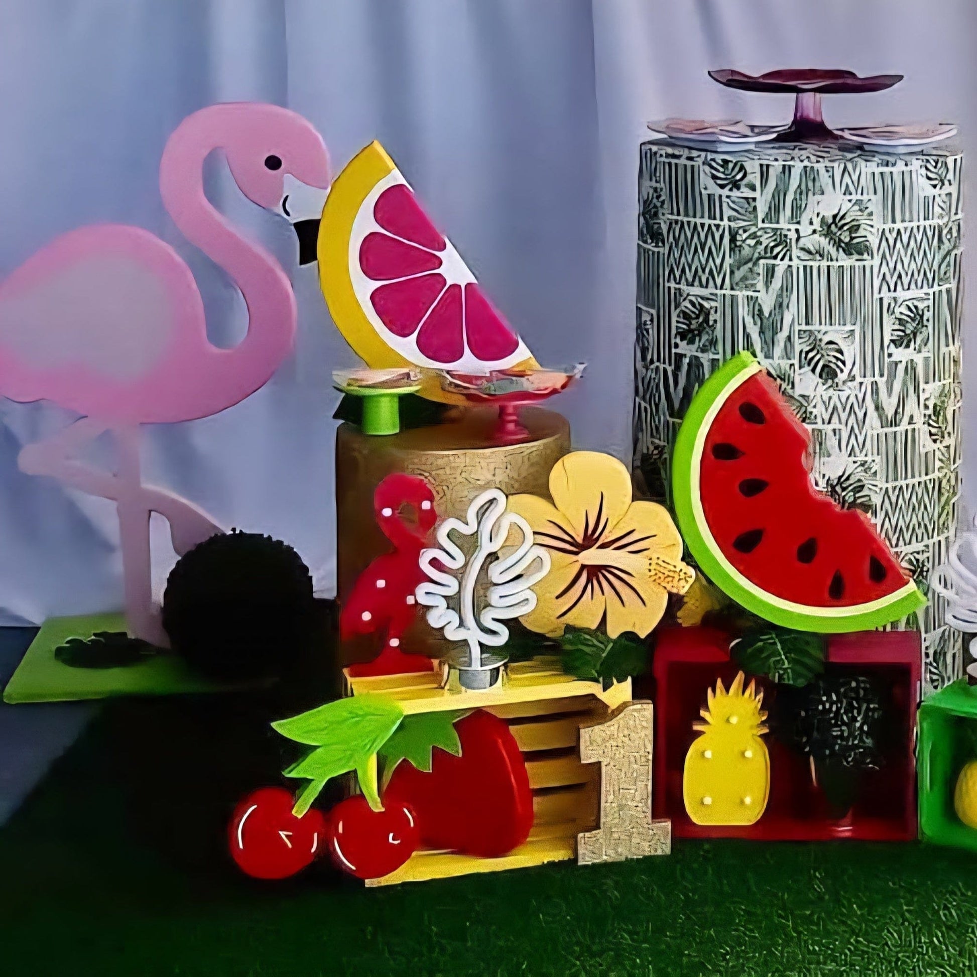fruits birthday decoration Tropical flamingp