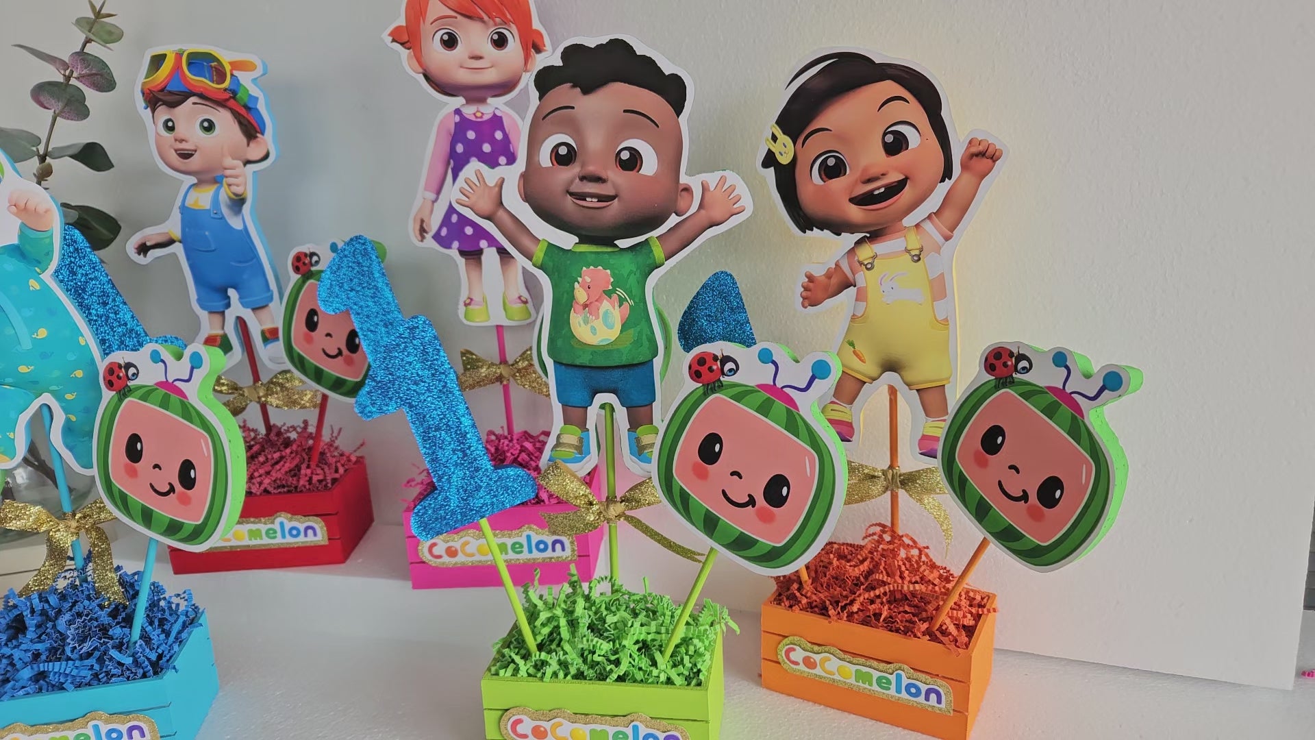 Coomelon handmade centerpieces